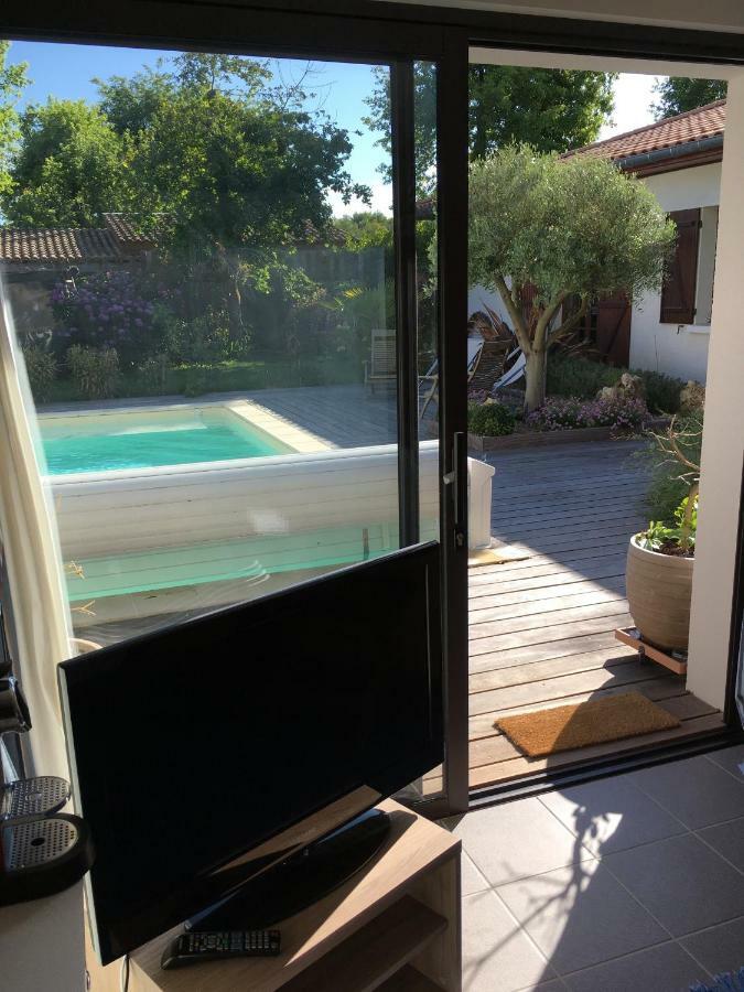 La Casa Bonita Bed & Breakfast Martignas-sur-Jalle Exterior photo